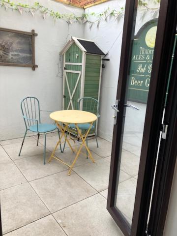 Rovers' Retreat Whitby George Street Exterior photo